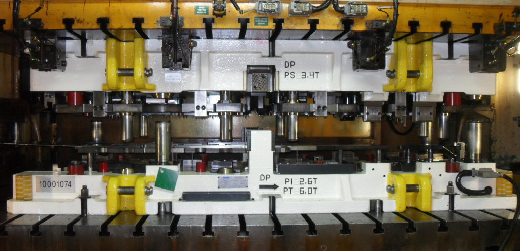 Bracket Progressive Tool